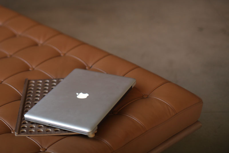 AirSLAB laptop stand