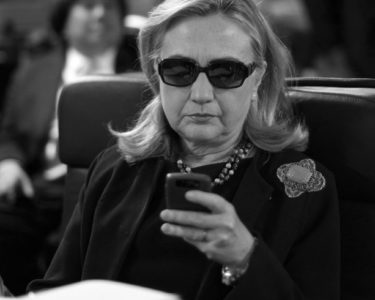 Hillary Clinton email woes