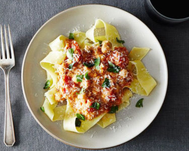 smartphones at dinner