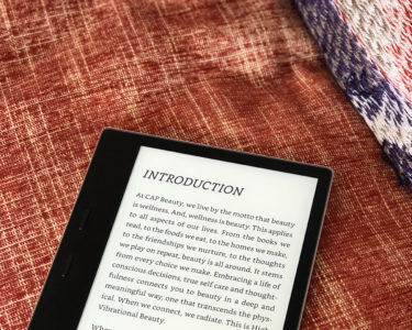 e-reader: Kindle Oasis
