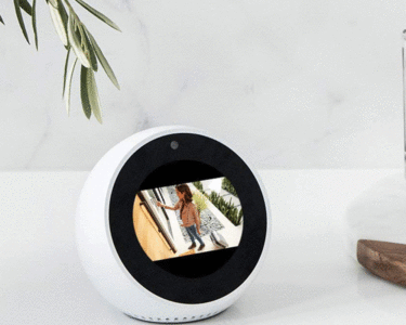 Smart Home Gifts: Amazon Echo Spot